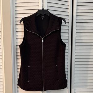 Jones New York Black Quilted Vest